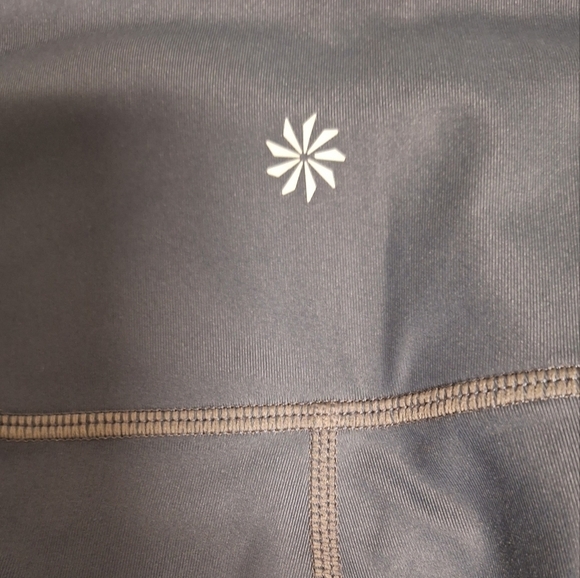 Athleta Leggings dark gray in a womens small. Pre-loved and in excellent conditi - Picture 3 of 7